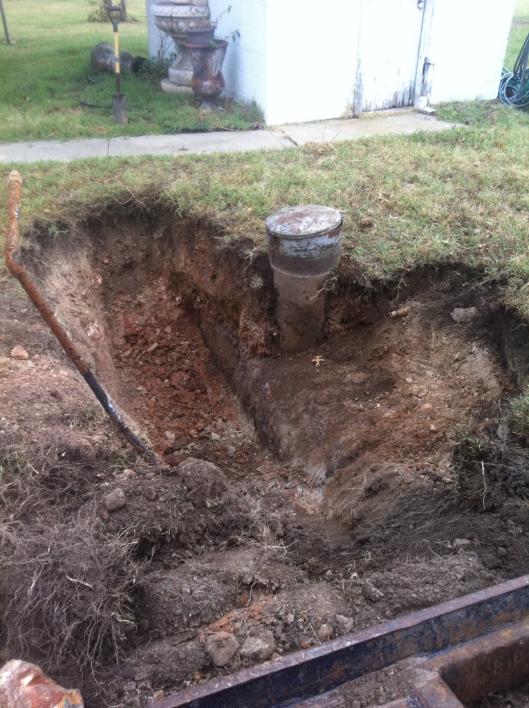 LOCATE AND EXPOSE SEPTIC TANK ,CARTHAGE MISSOURI