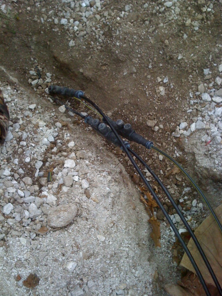 EMERGENCY CUT AT&amp;T CABLE DUQUESNE MISSOURI