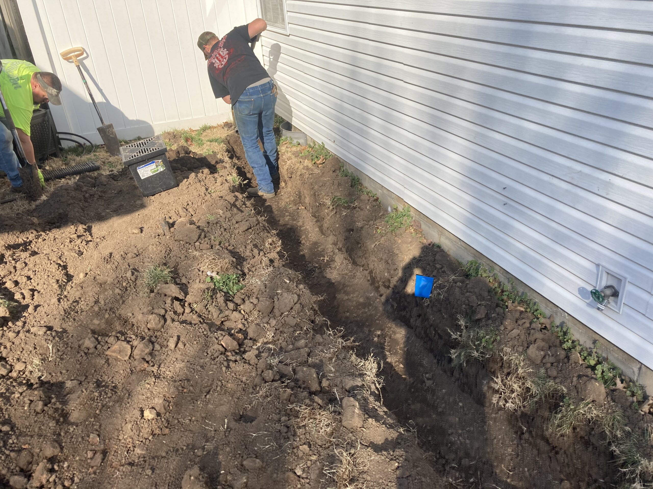 REPLACING WATER LINE TO HARDEE'S