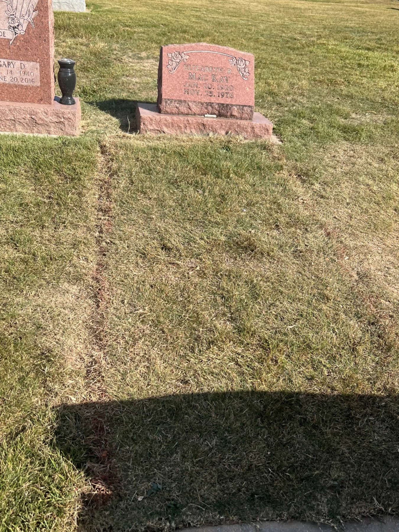 Grave Plot Boundaries: Why Clear Layout Matters