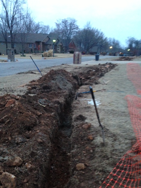 LOWERING FIBER AT NEW LOVES - NEOSHO, MISSOURI