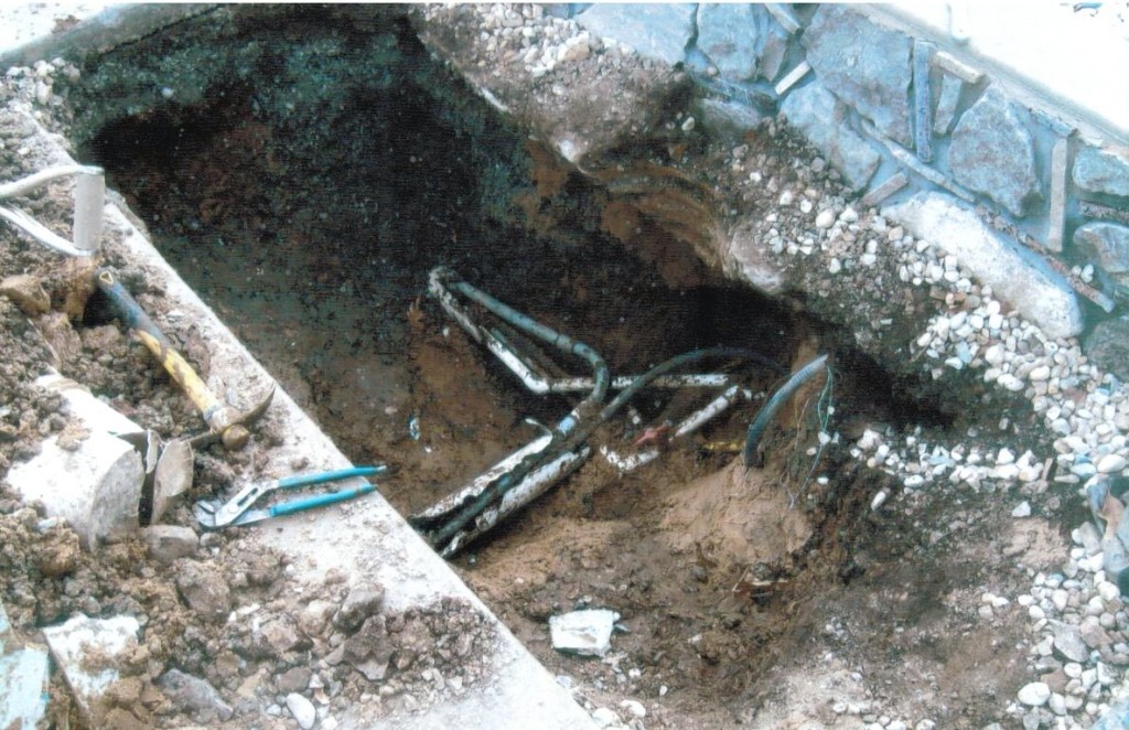 PRIVATE LOCATING,VACUUM EXCAVATING,STREET LIGHTS